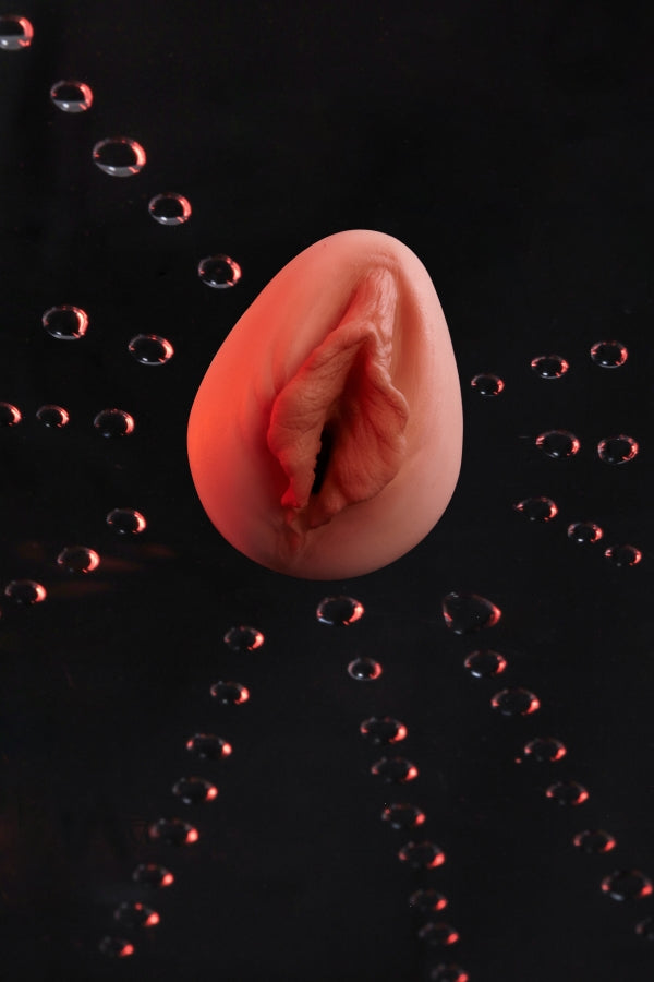 CLM Silicone L-Vagina 122